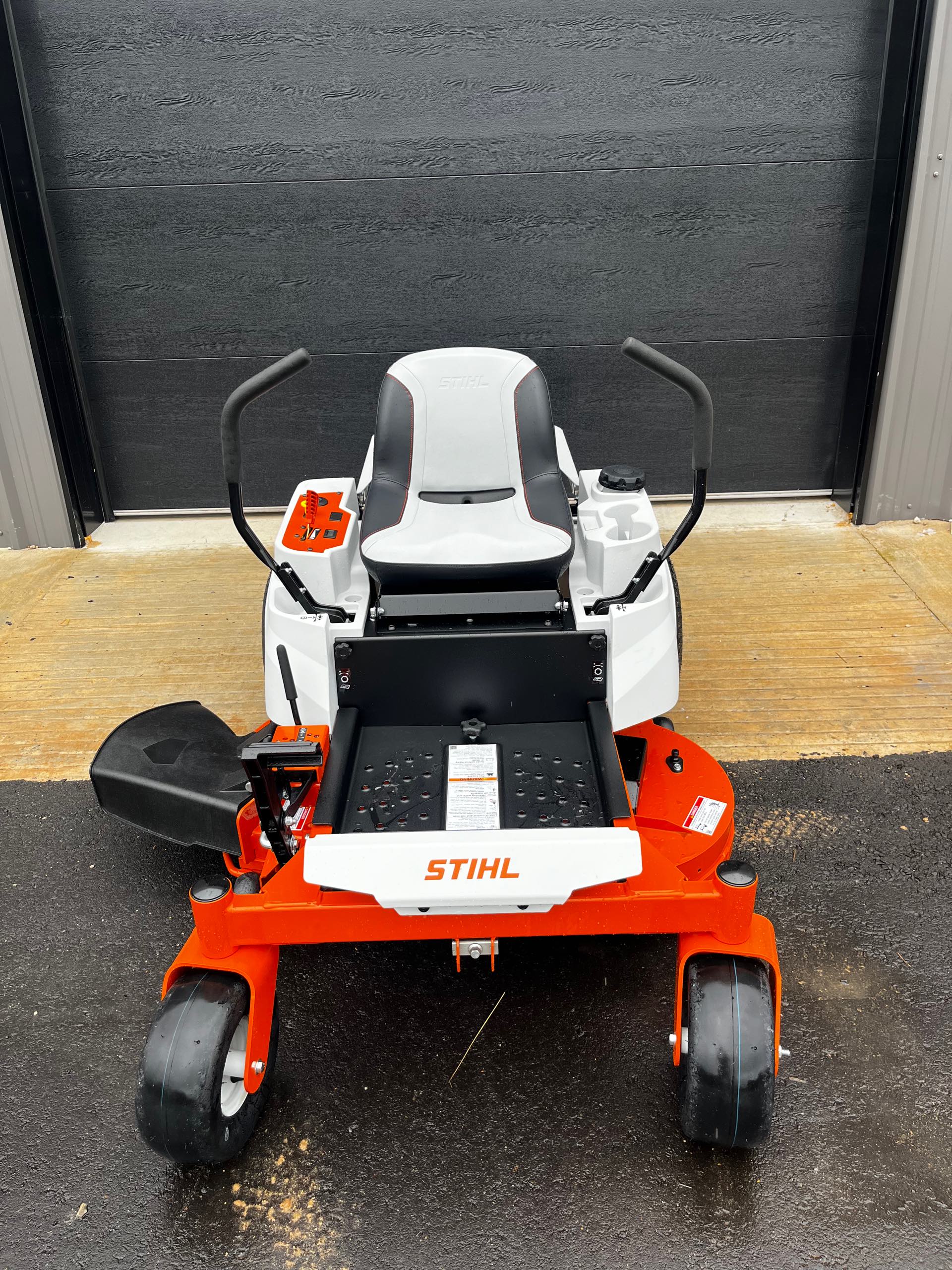 2024 STIHL Zero-turn mowers RZ 142 at Patriot Golf Carts & Powersports