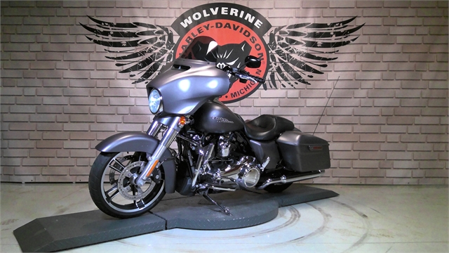 2017 Harley-Davidson Street Glide Special at Wolverine Harley-Davidson