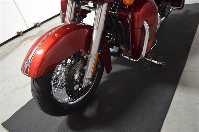 2012 Harley-Davidson Road Glide Ultra at Suburban Motors Harley-Davidson