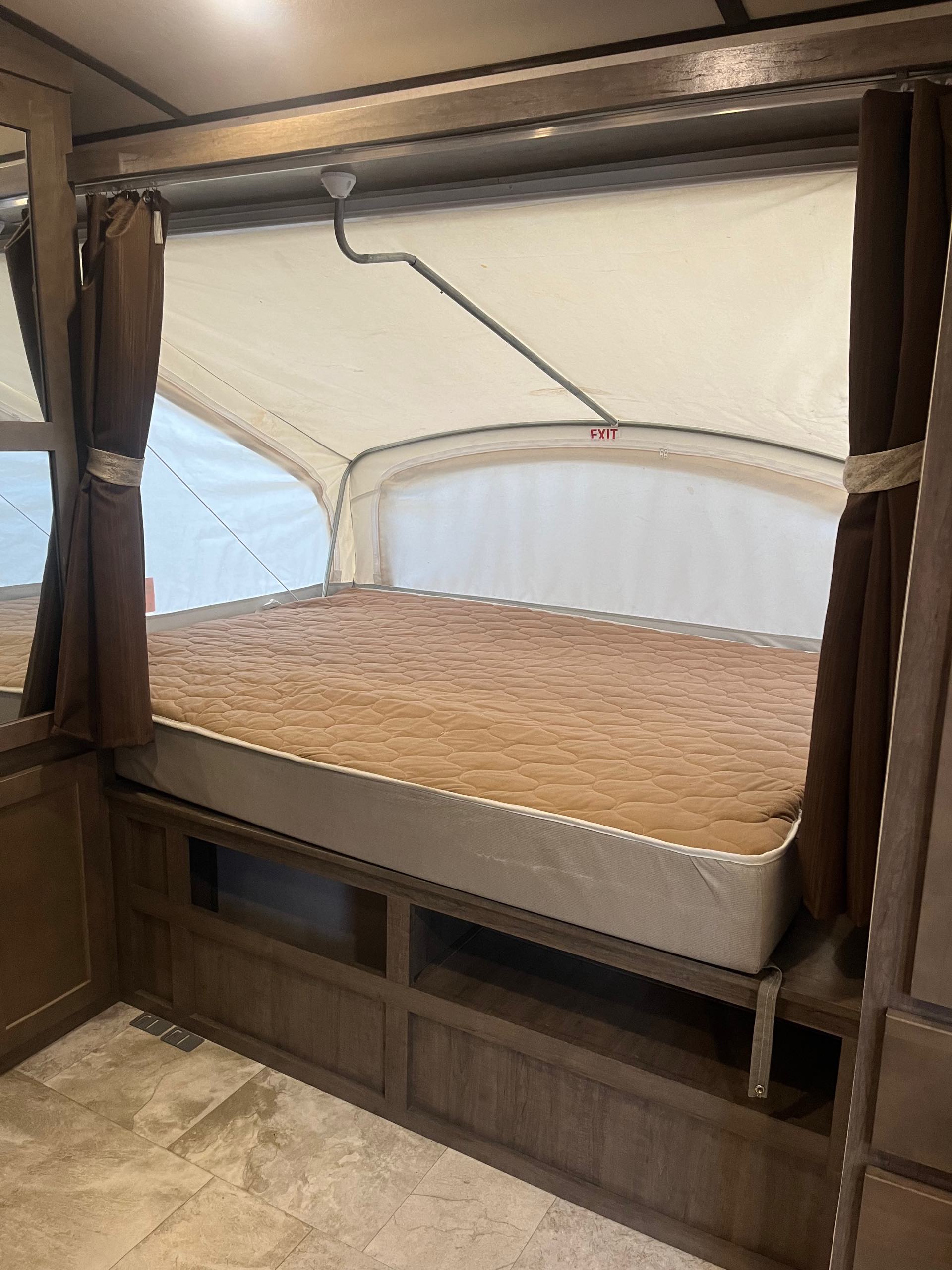 2018 Forest River Surveyor Expandable and LE 191T at Prosser's Premium RV Outlet