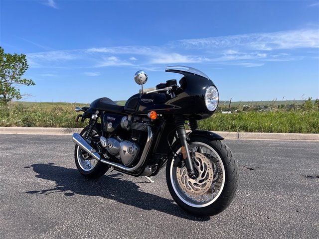 2017 Triumph Thruxton 1200 at Mount Rushmore Motorsports