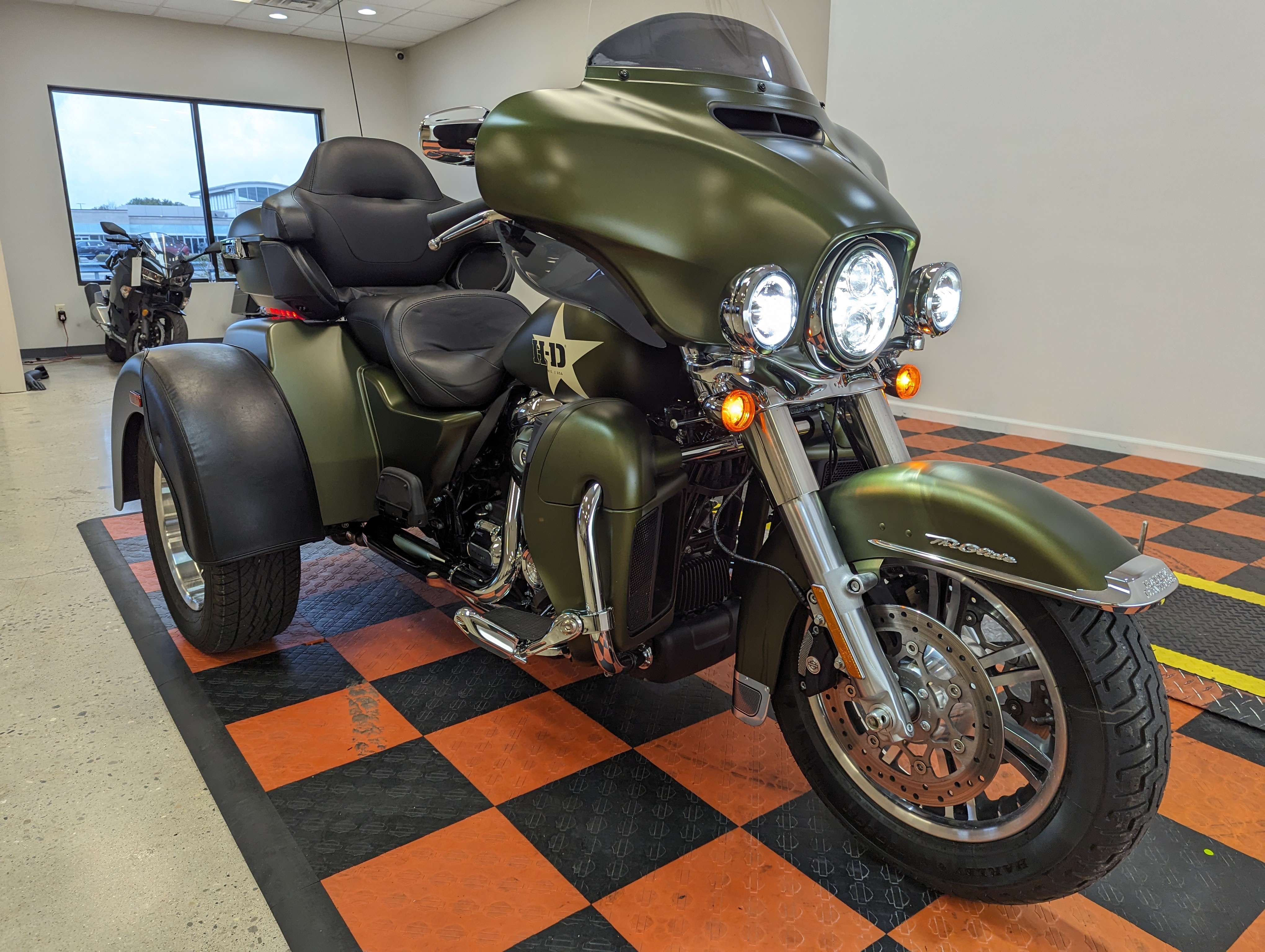2022 Harley-Davidson Trike Tri Glide Ultra (G.I. Enthusiast Collection) at Harley-Davidson of Indianapolis