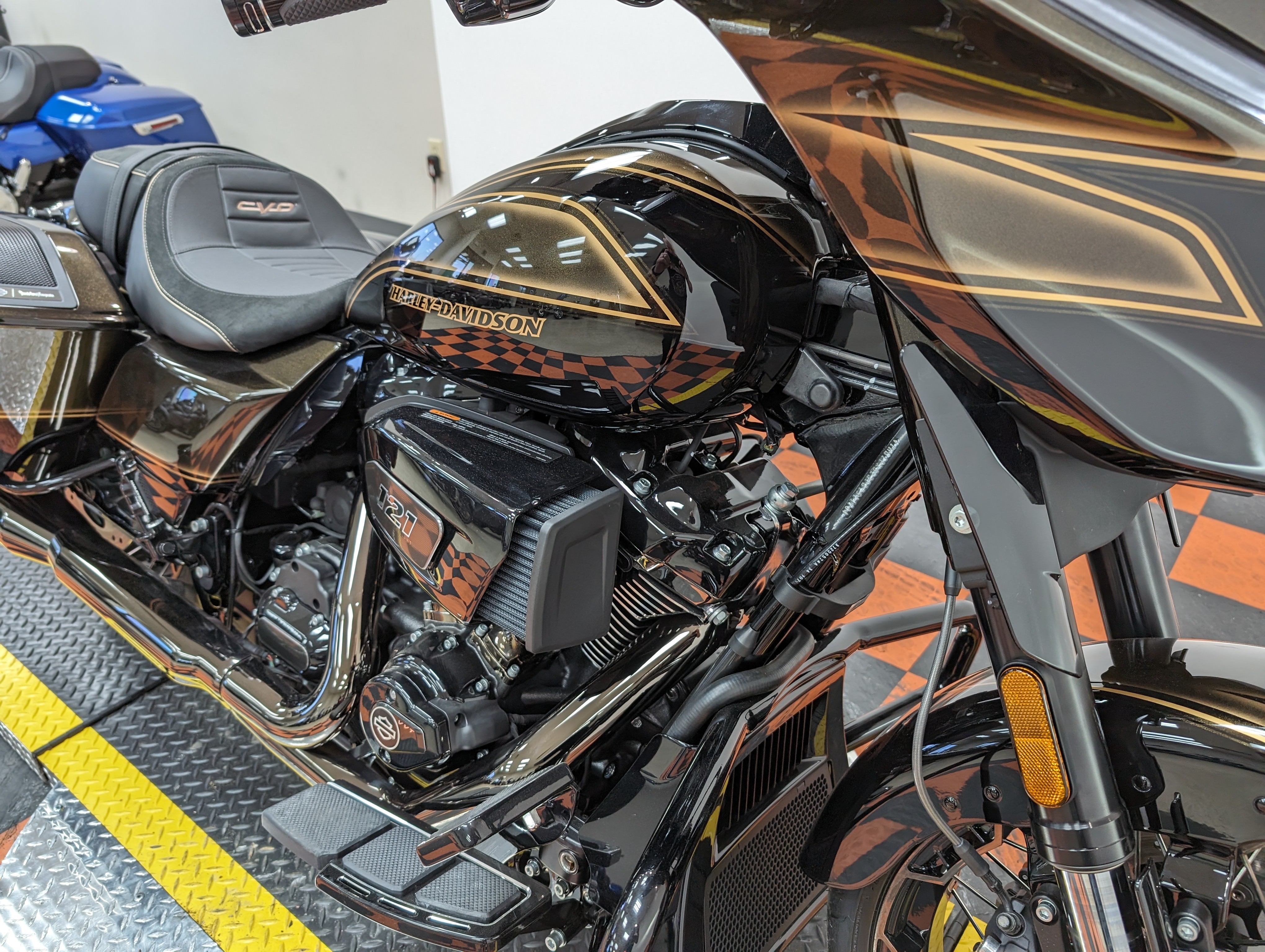 2023 Harley-Davidson Street Glide CVO Street Glide at Harley-Davidson of Indianapolis