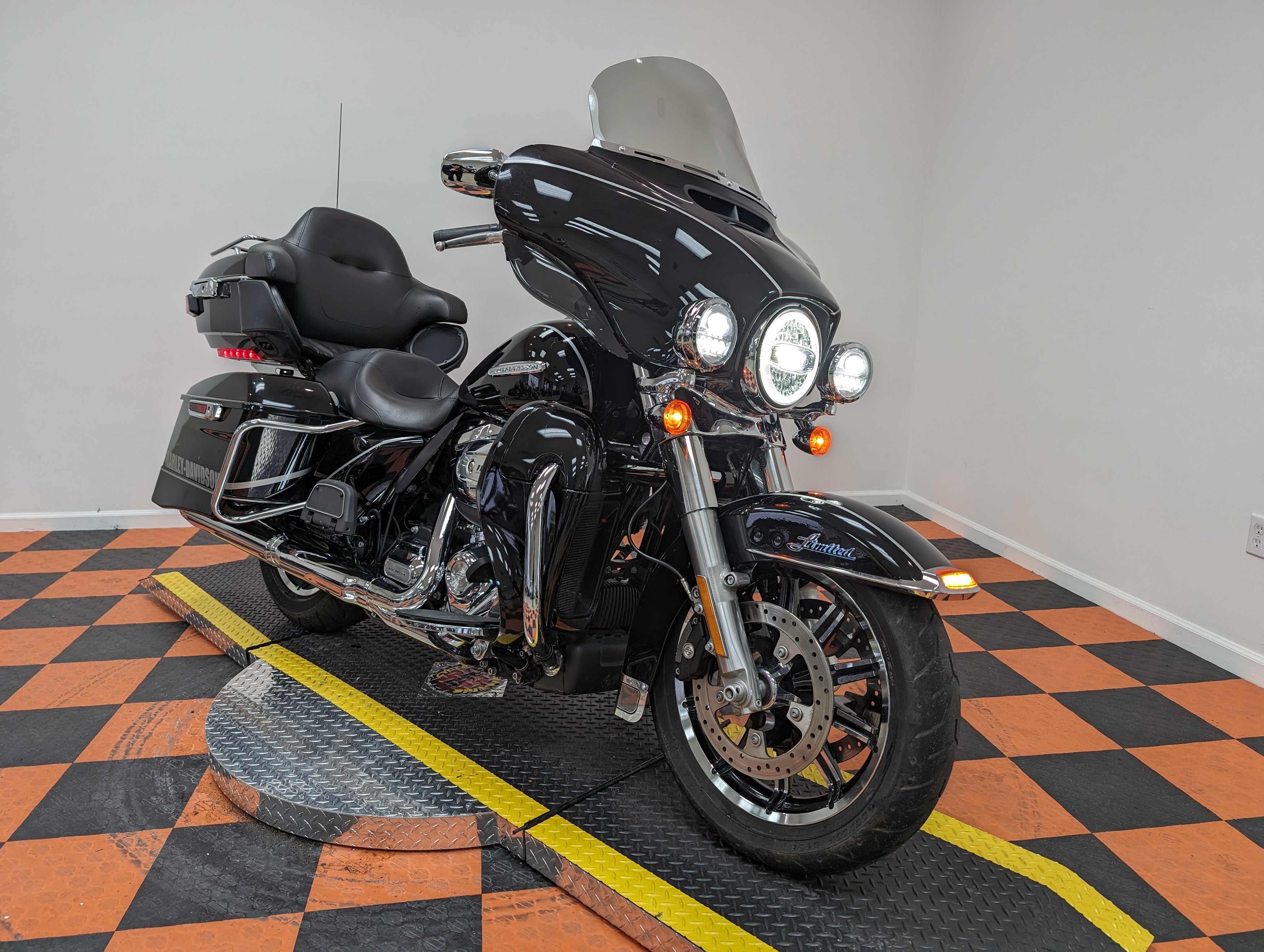 2018 Harley-Davidson Electra Glide Ultra Limited at Harley-Davidson of Indianapolis