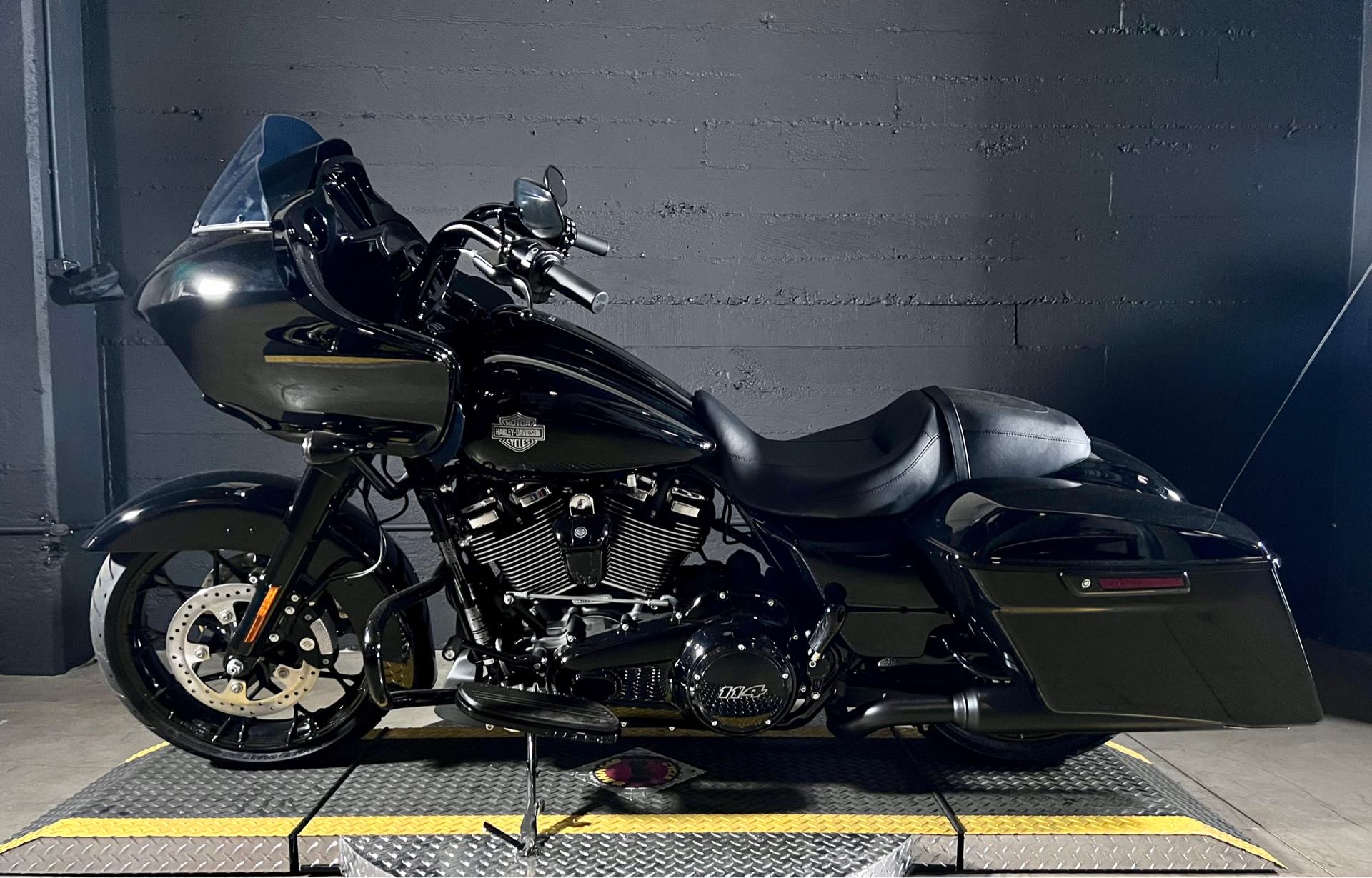 2023 Harley-Davidson Road Glide Special at San Francisco Harley-Davidson