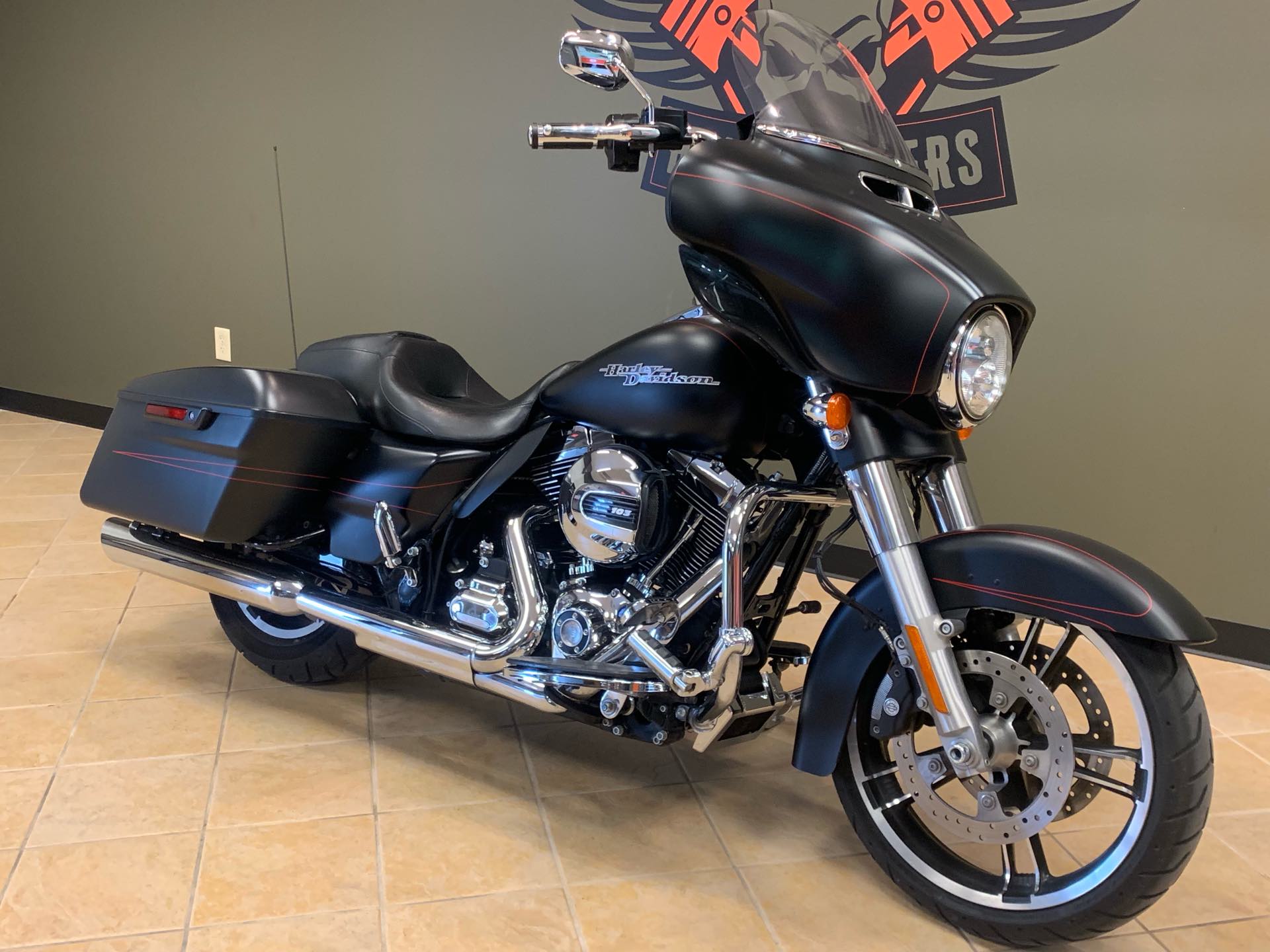 2016 Harley-Davidson Street Glide Special | Loess Hills Harley-Davidson