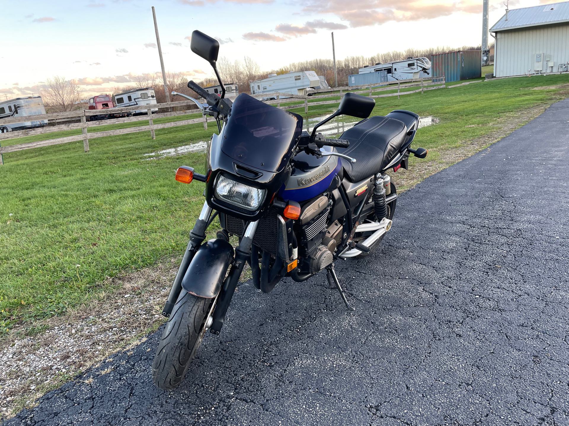 2001 KAWASAKI ZRX1200R at Randy's Cycle