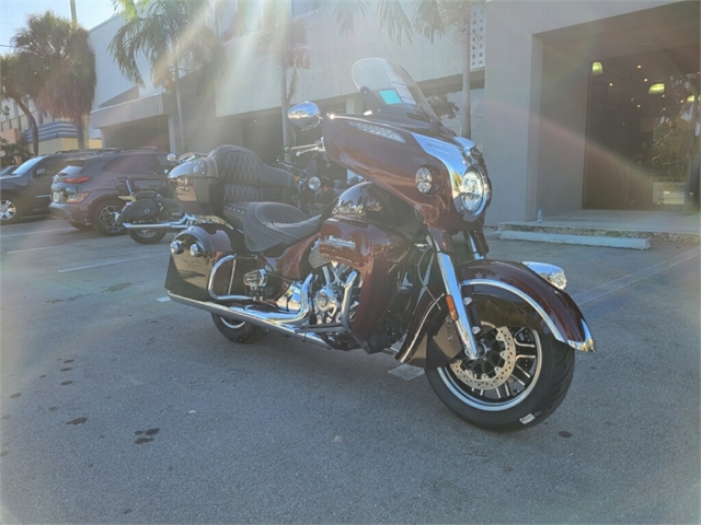 2022 Indian Roadmaster Base at Fort Lauderdale