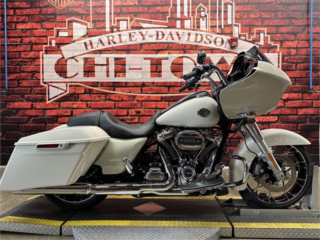 2022 Harley-Davidson Road Glide Special at Chi-Town Harley-Davidson