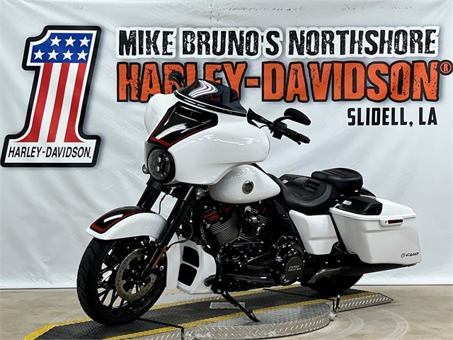 2021 Harley-Davidson Grand American Touring CVO Street Glide at Mike Bruno's Northshore Harley-Davidson