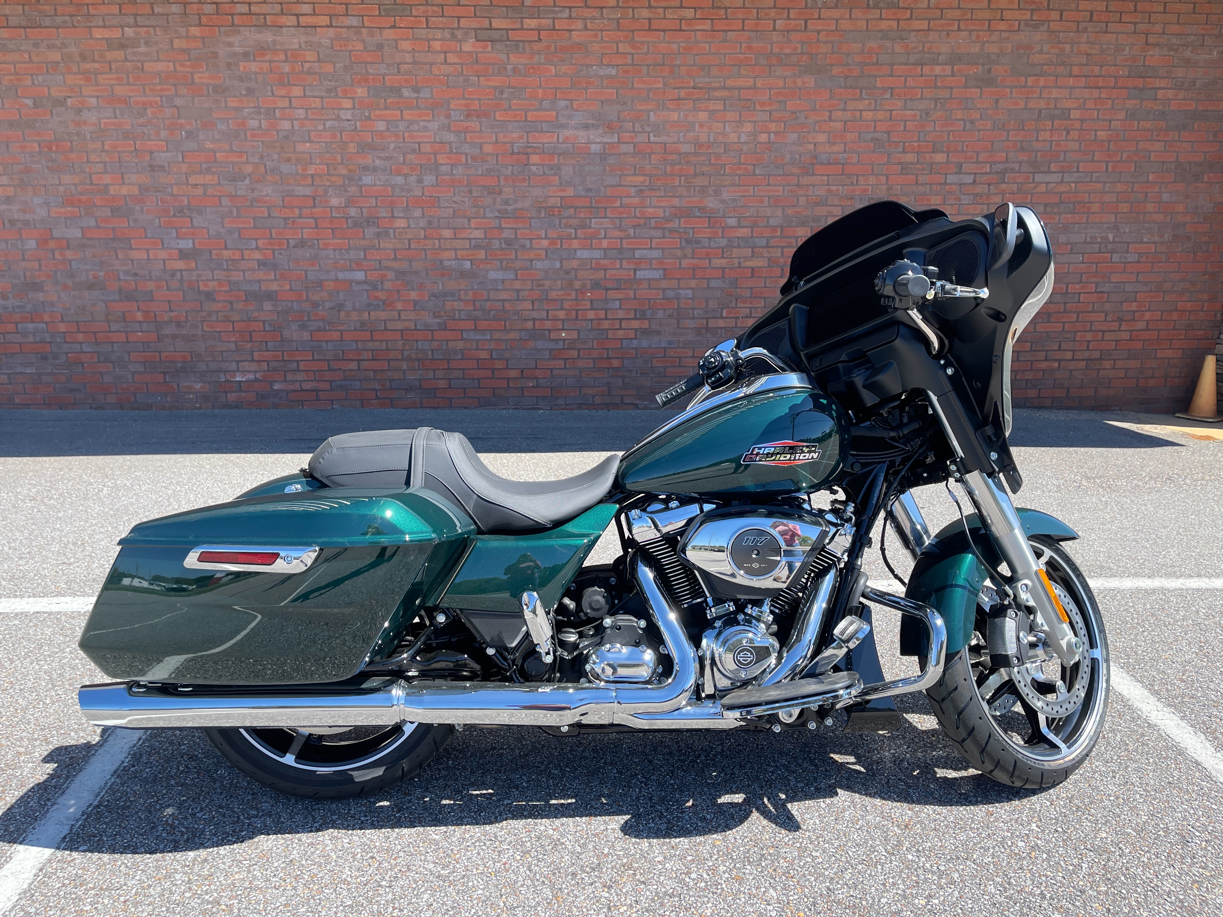 2024 Harley-Davidson Street Glide Base at Harley-Davidson of Dothan