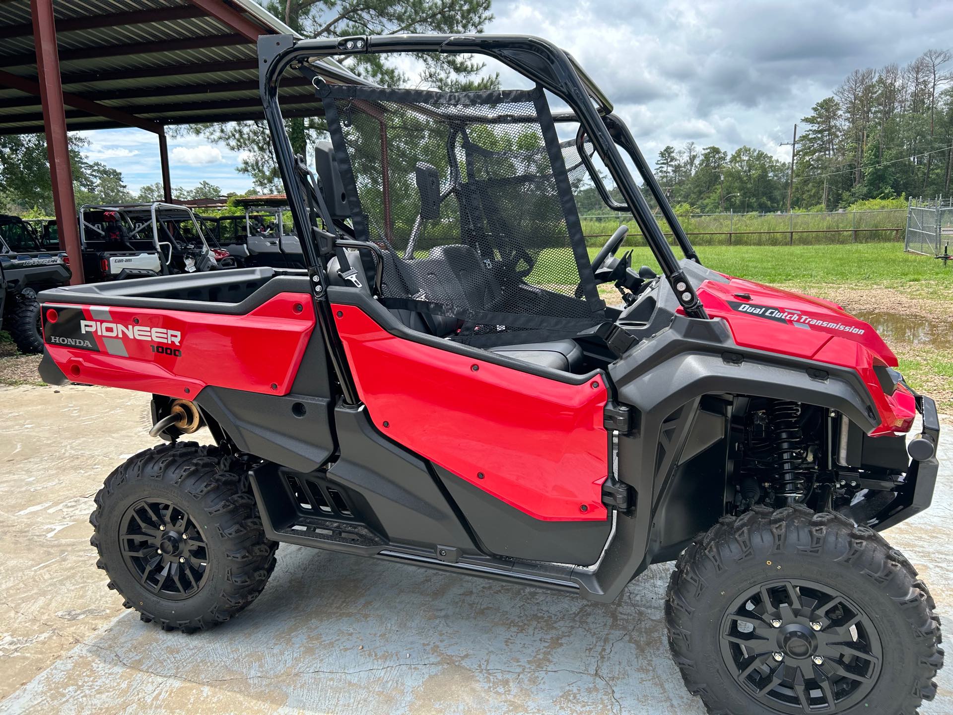 2024 HONDA SXS10M3DR Deluxe at ATV Zone, LLC