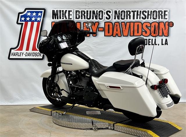 2018 Harley-Davidson Street Glide Special at Mike Bruno's Northshore Harley-Davidson