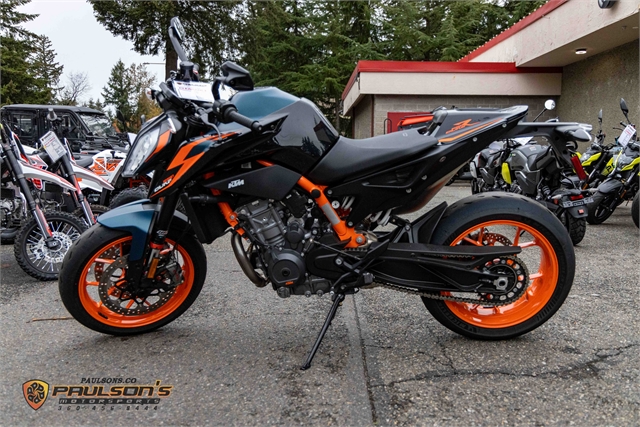 2023 KTM Duke 890 R at Paulson's Motorsports