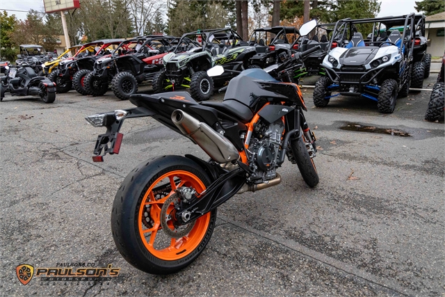 2023 KTM Duke 890 R at Paulson's Motorsports