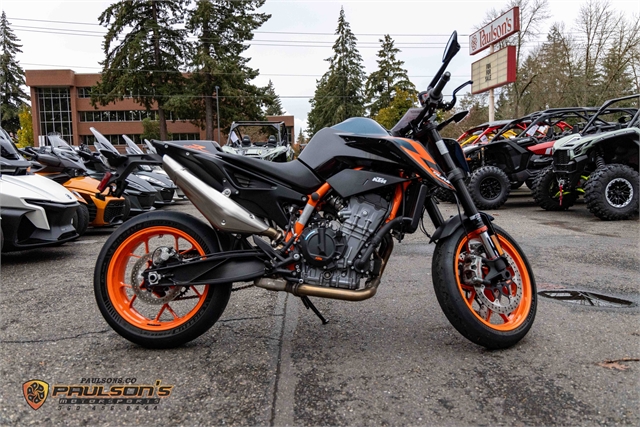 2023 KTM Duke 890 R at Paulson's Motorsports