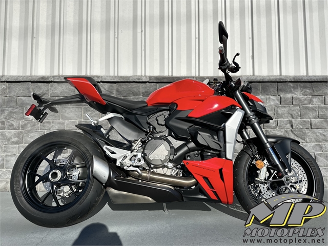 2023 Ducati Streetfighter V2 at Lynnwood Motoplex, Lynnwood, WA 98037