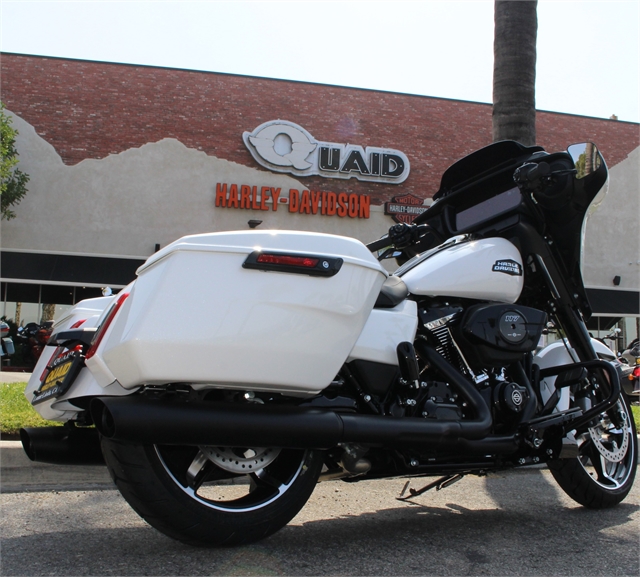 2024 Harley-Davidson Street Glide Base at Quaid Harley-Davidson, Loma Linda, CA 92354