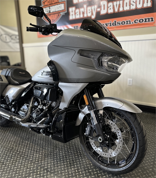 2023 Harley-Davidson Road Glide CVO Road Glide at Gasoline Alley Harley-Davidson