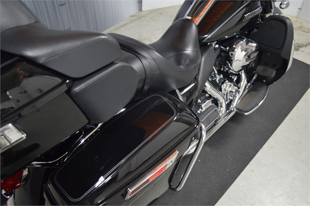 2014 Harley-Davidson Electra Glide Ultra Classic at Suburban Motors Harley-Davidson