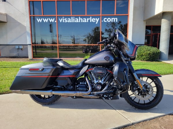 2018 Harley-Davidson Street Glide CVO Street Glide at Visalia Harley-Davidson