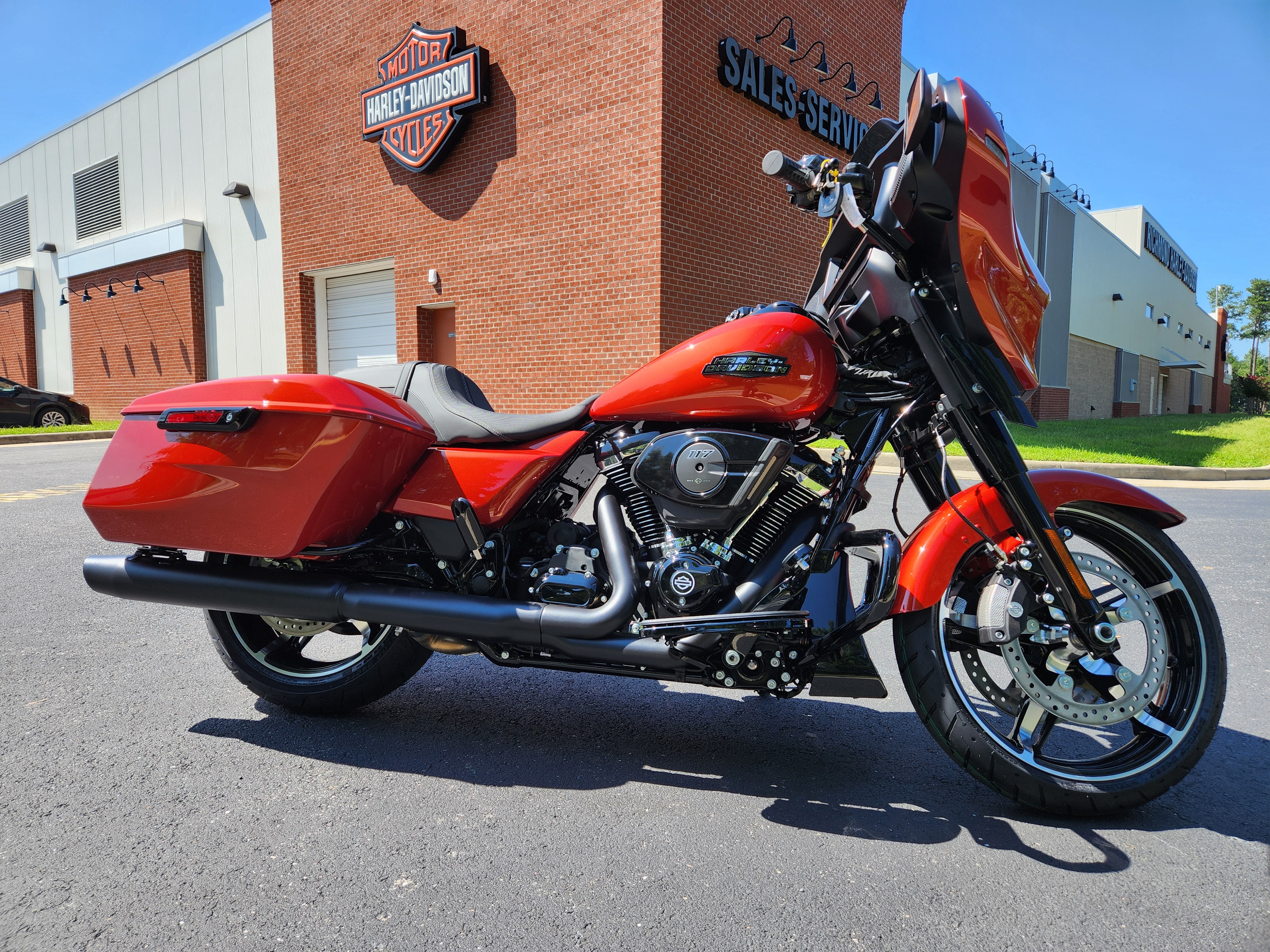 2024 Harley-Davidson Street Glide Base at Richmond Harley-Davidson