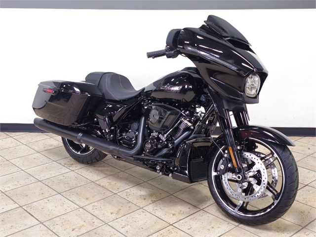 2024 Harley-Davidson Street Glide Base at Destination Harley-Davidson®, Tacoma, WA 98424