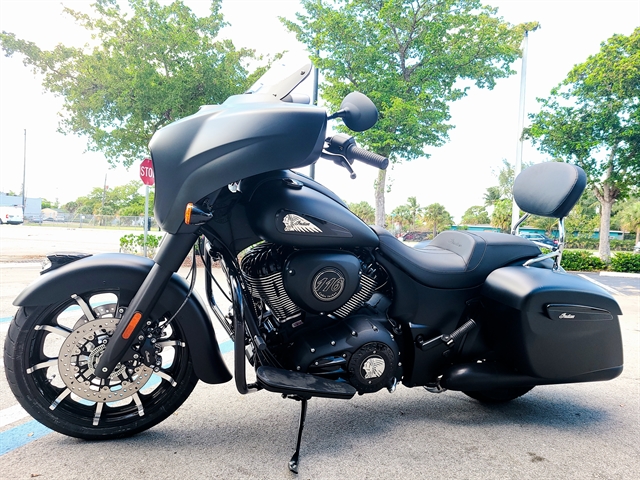 2020 Indian Chieftain Dark Horse at Fort Lauderdale