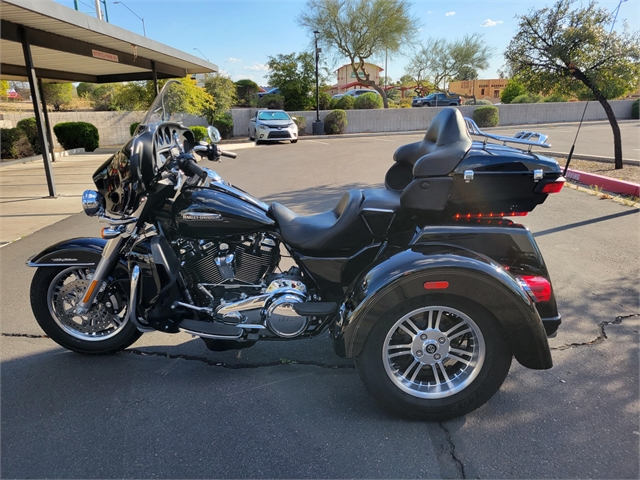 2021 Harley-Davidson Tri Glide Ultra at Buddy Stubbs Arizona Harley-Davidson