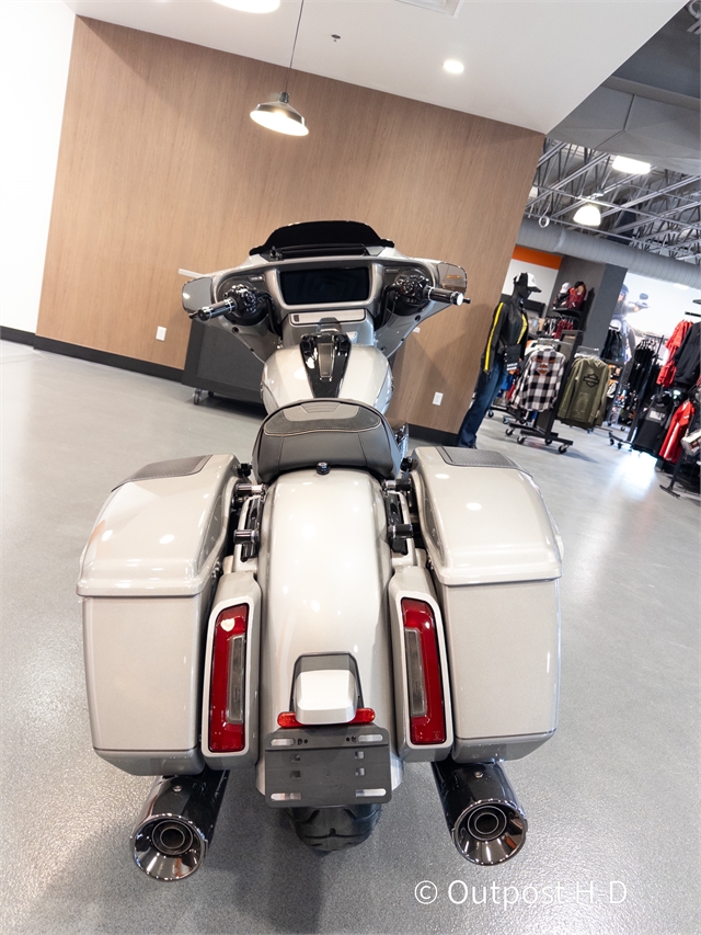 2023 Harley-Davidson Street Glide CVO Street Glide at Outpost Harley-Davidson