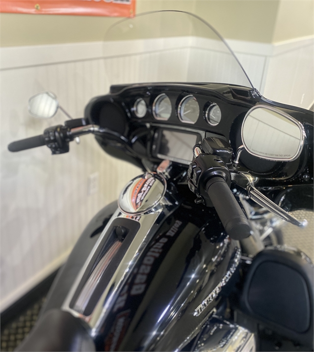 2018 Harley-Davidson Electra Glide Ultra Limited at Gasoline Alley Harley-Davidson (Red Deer)