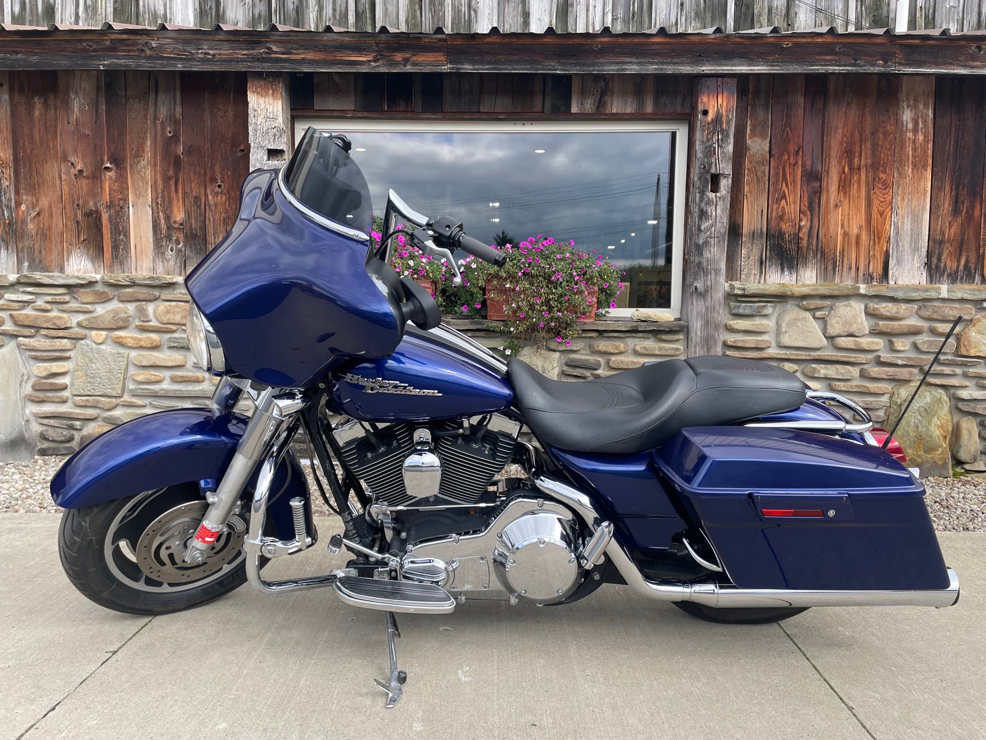 2006 Harley-Davidson Street Glide Base at Arkport Cycles