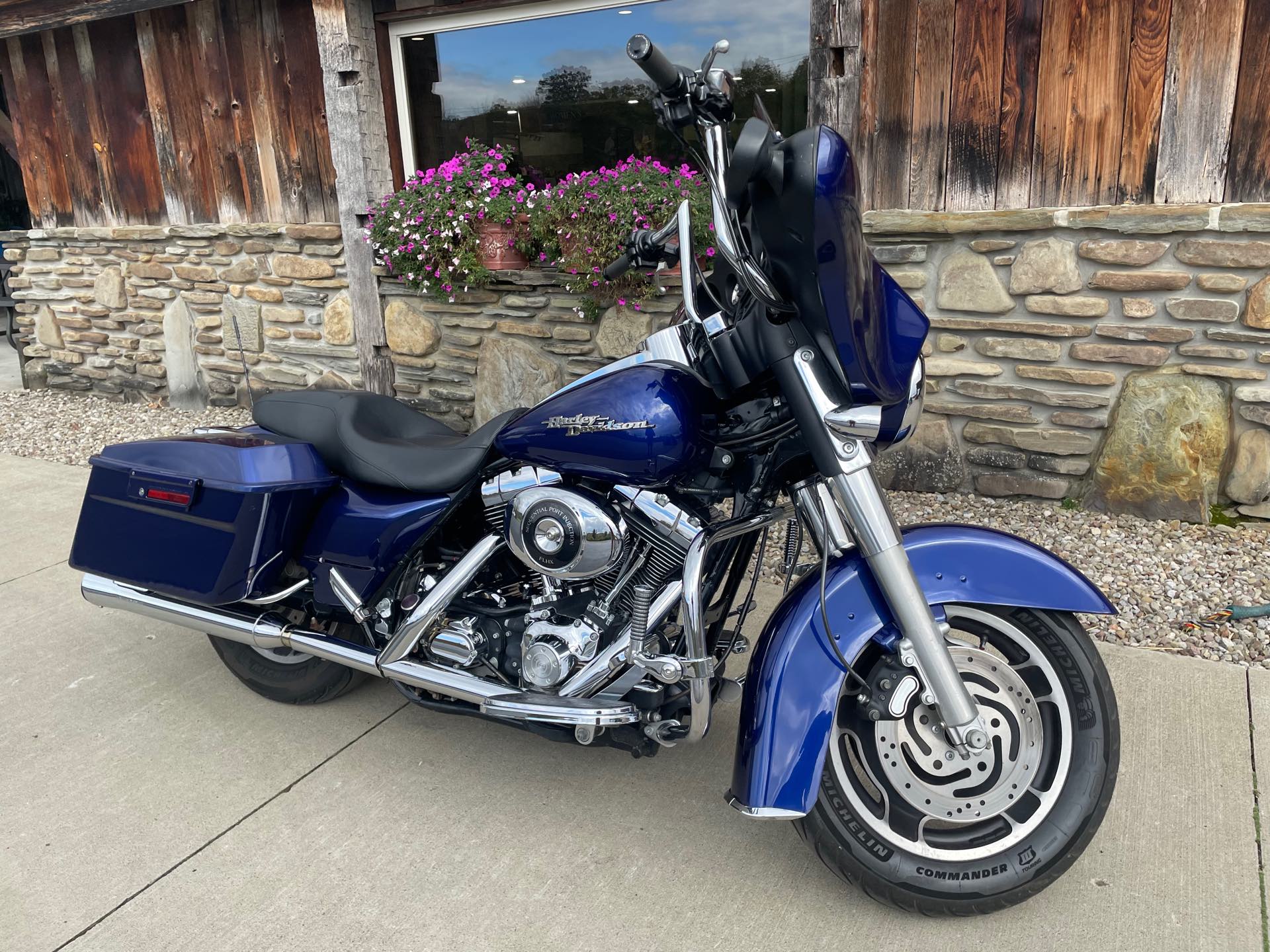 2006 Harley-Davidson Street Glide Base at Arkport Cycles