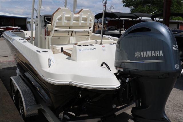 2023 Stingray 216 CC Hard Top at Jerry Whittle Boats