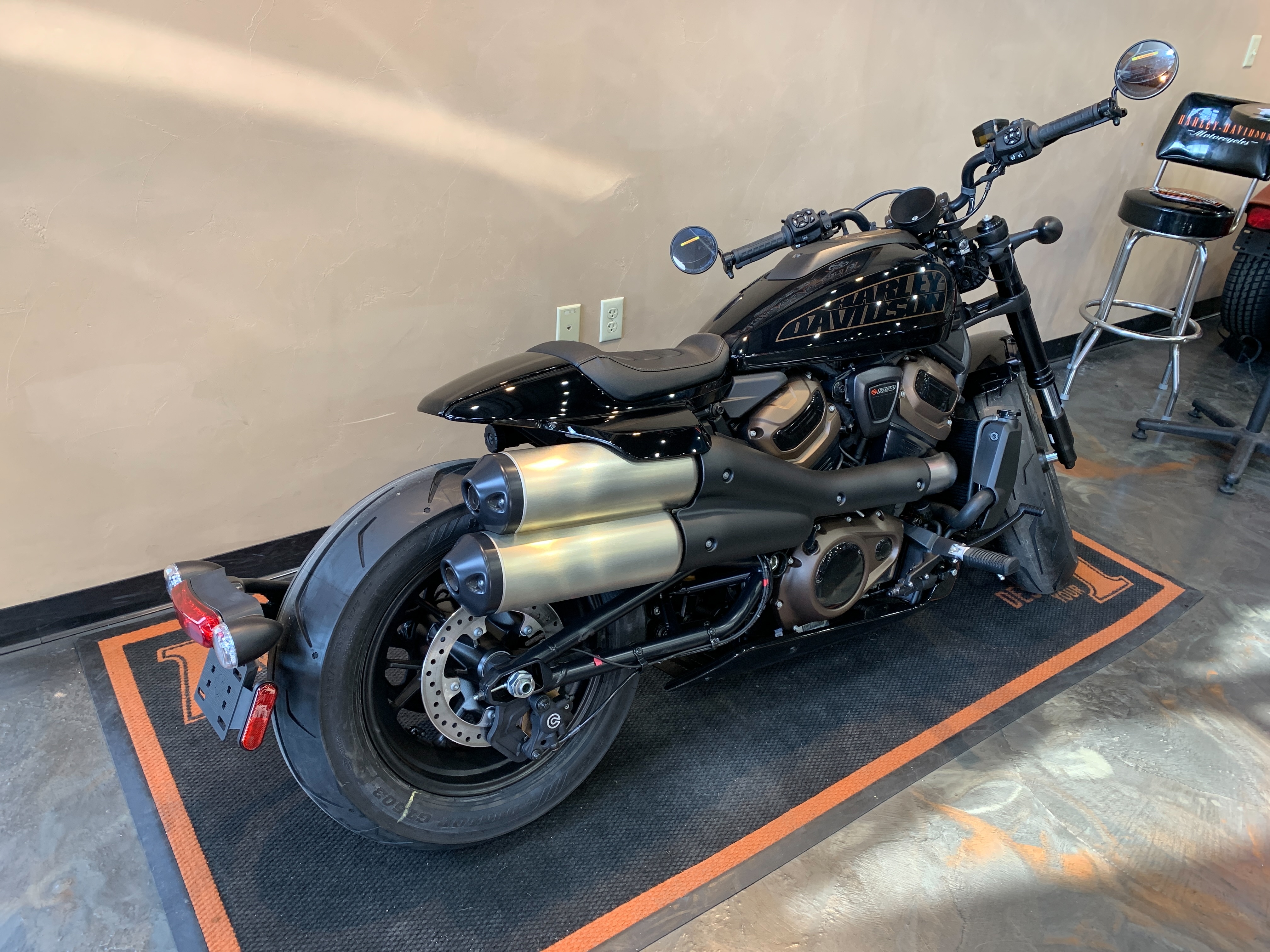 2024 Harley-Davidson Sportster at Vandervest Harley-Davidson, Green Bay, WI 54303