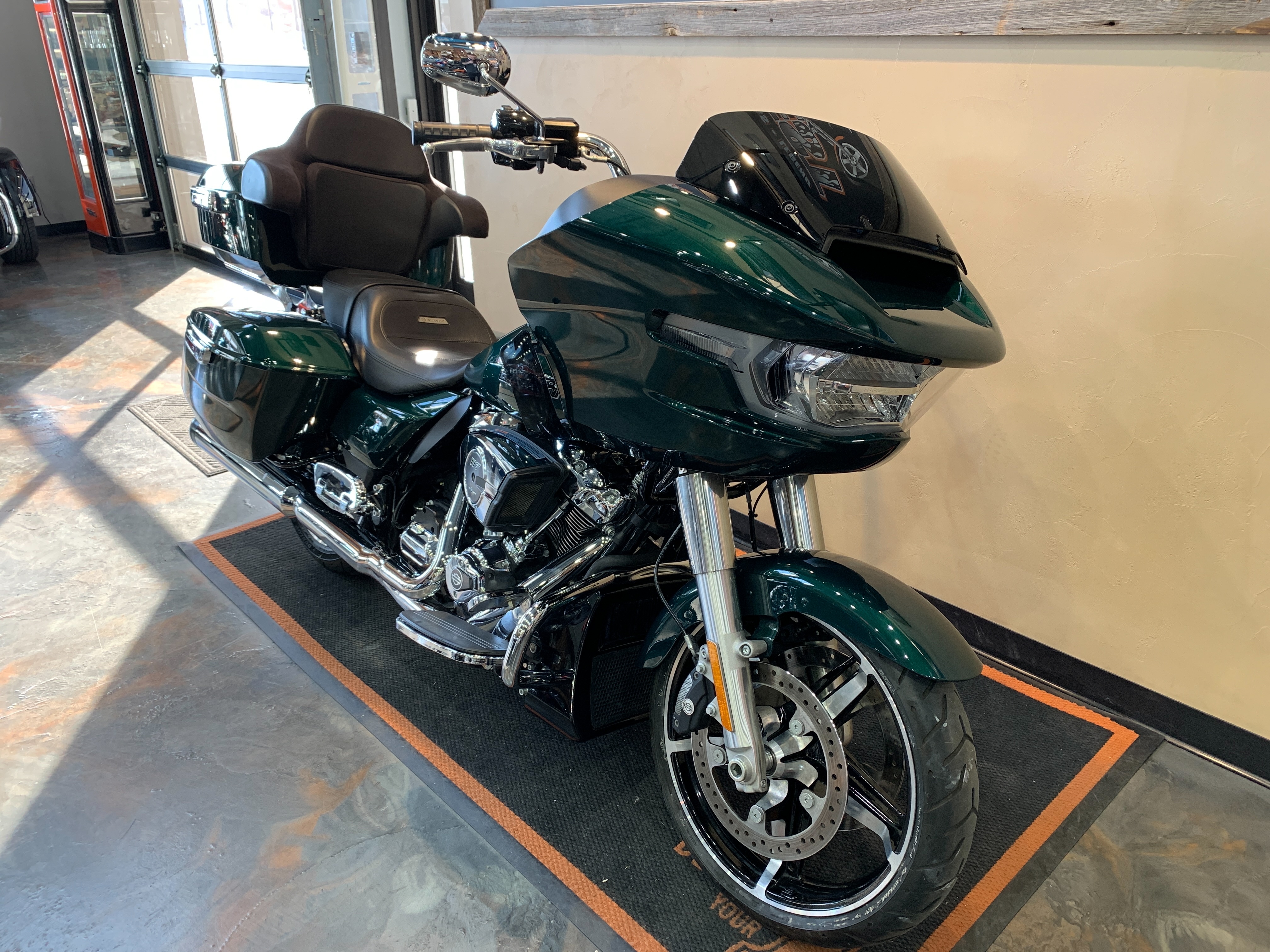 2024 Harley-Davidson Road Glide Base at Vandervest Harley-Davidson, Green Bay, WI 54303