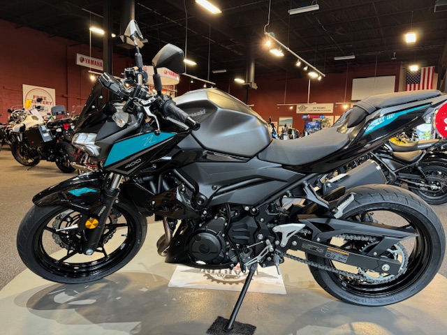 2023 Kawasaki Z400 ABS at Martin Moto