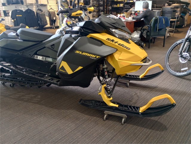 2025 Ski-Doo Summit Neo + 600 EFI 85 at Power World Sports, Granby, CO 80446