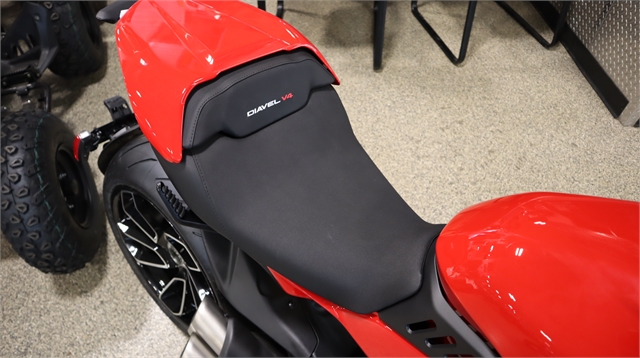 2023 Ducati Diavel V4 at Motoprimo Motorsports