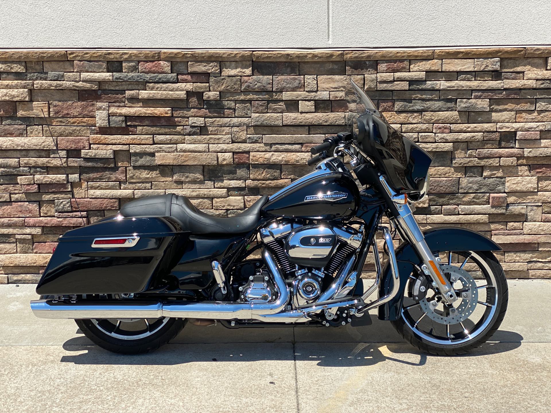 2021 Harley-Davidson Grand American Touring Street Glide at Head Indian Motorcycle