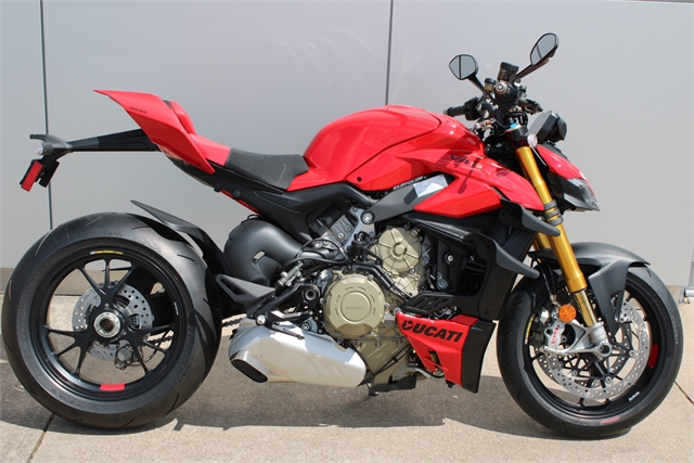 2024 Ducati Streetfighter V4 S at Eurosport Cycle