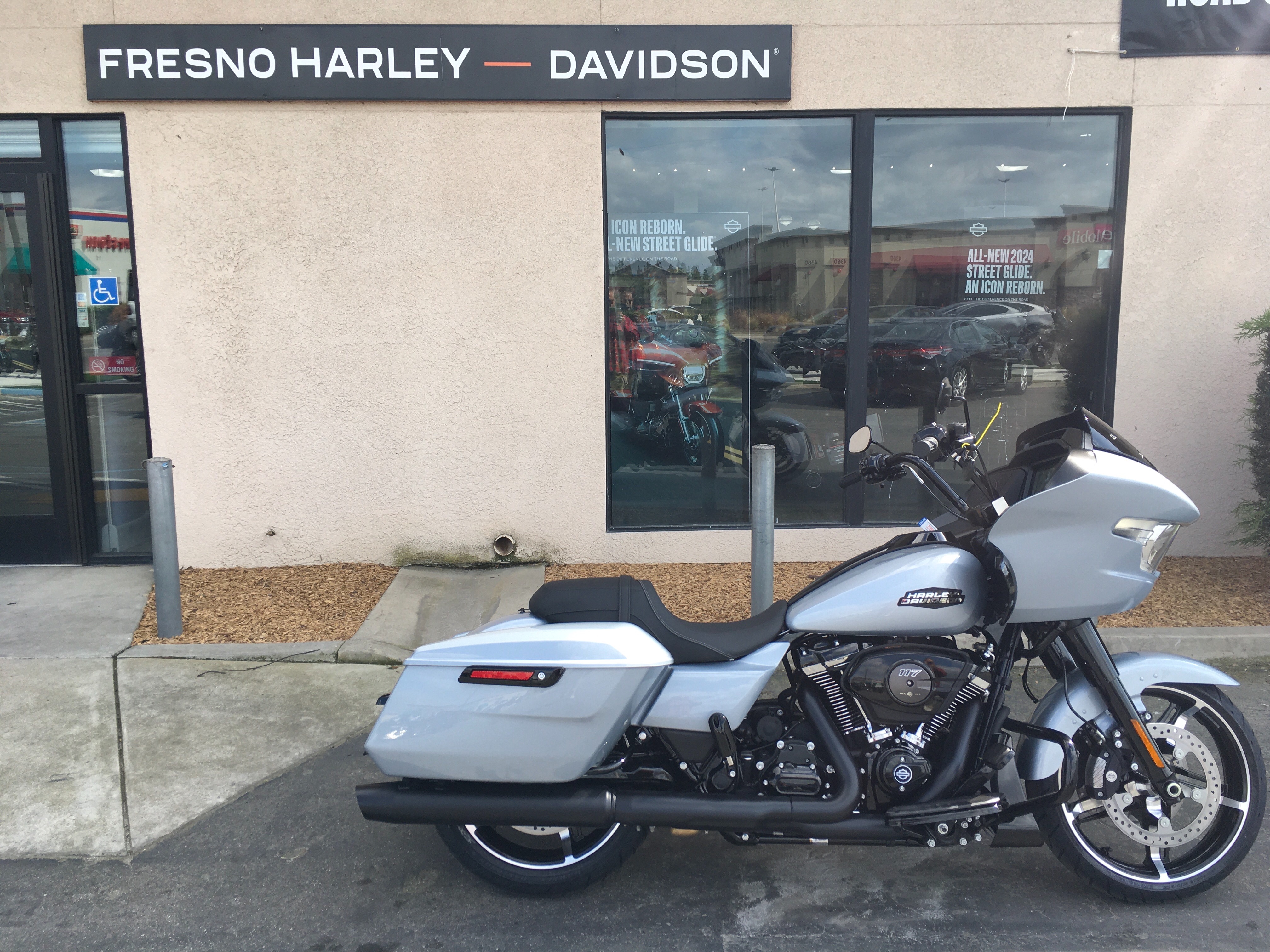 2024 Harley-Davidson Road Glide Base at Fresno Harley-Davidson