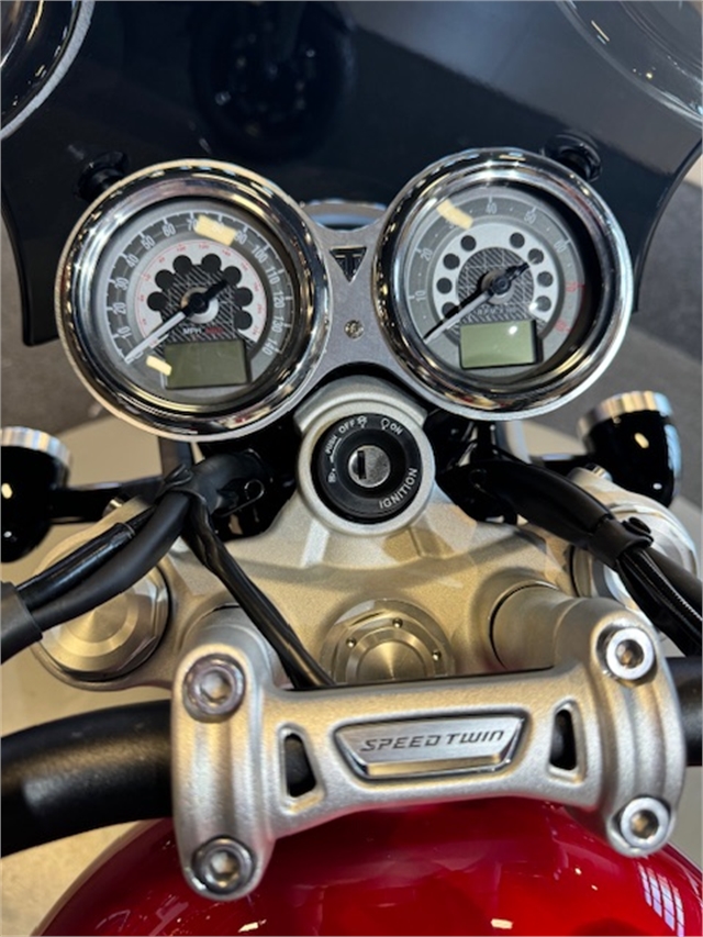 2023 Triumph Speed Twin 1200 Base at Martin Moto