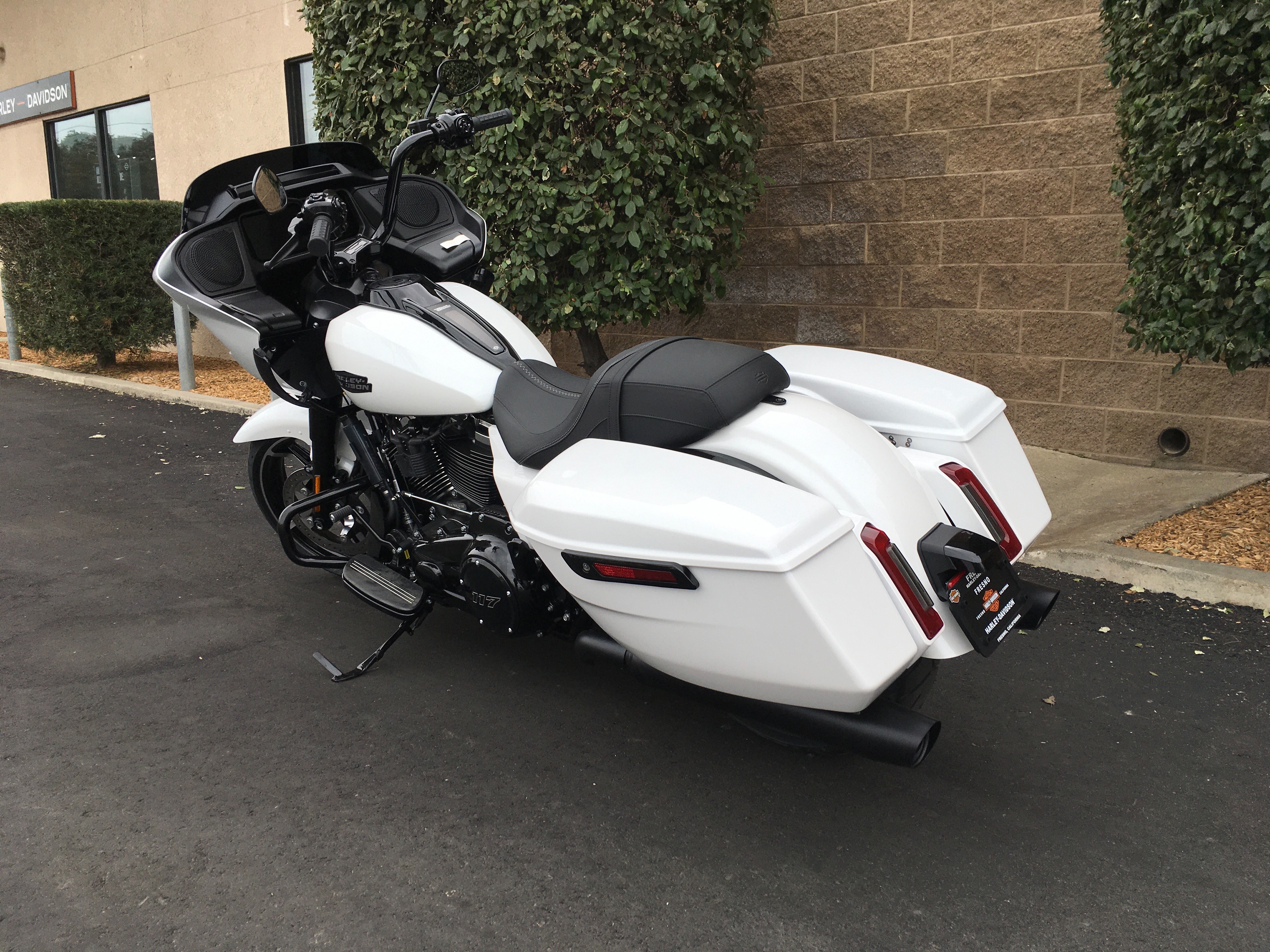 2024 Harley-Davidson Road Glide Base at Fresno Harley-Davidson