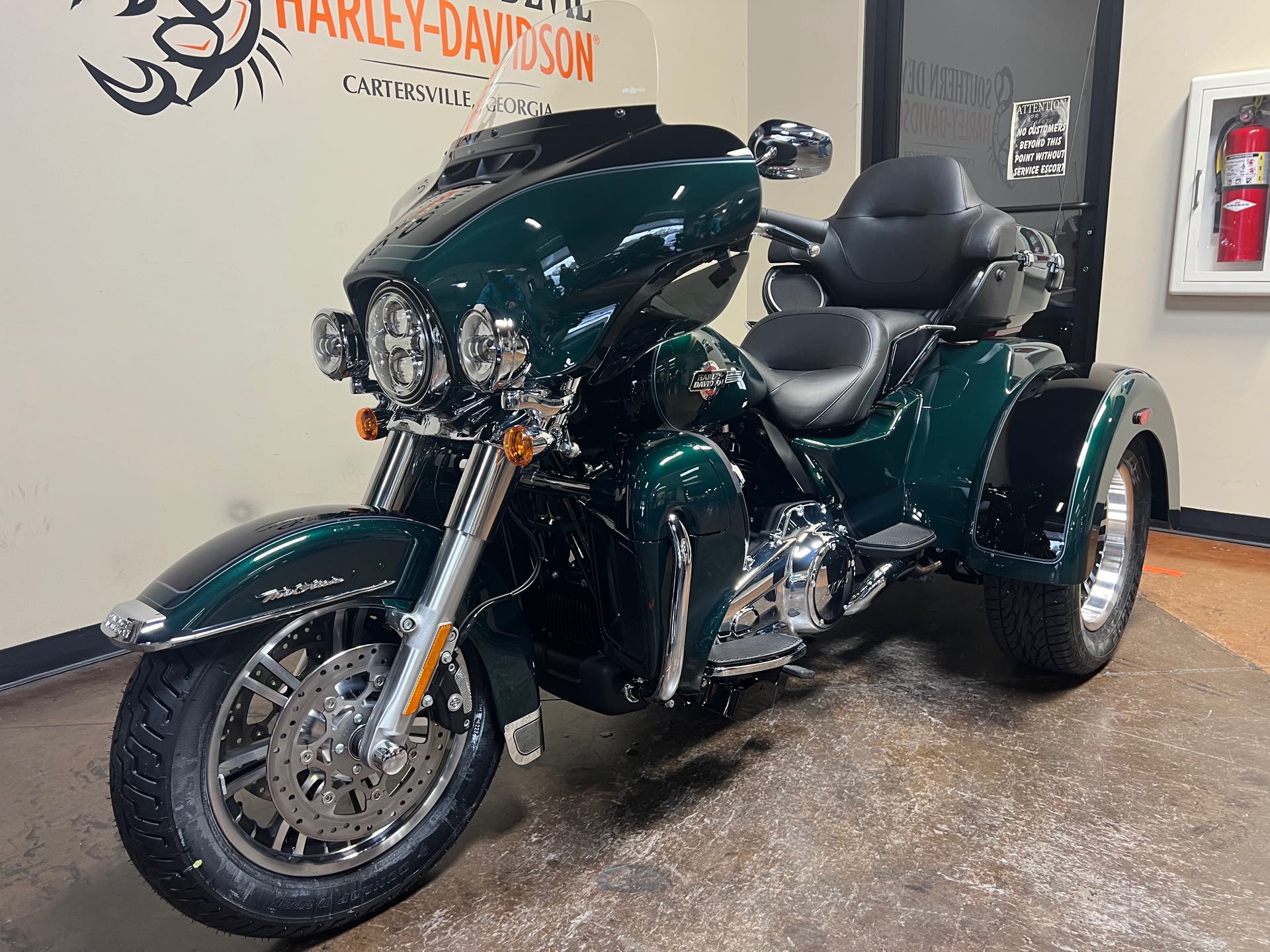 2024 Harley-Davidson Trike Tri Glide Ultra at Southern Devil Harley-Davidson