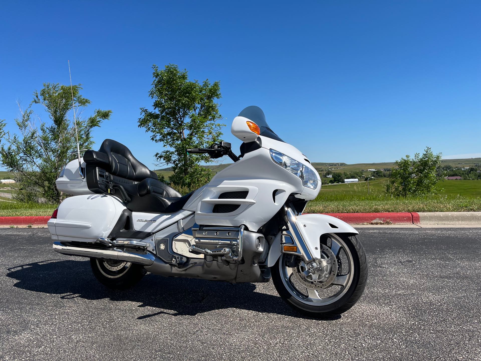 2006 Honda Gold Wing Audio / Comfort at Mount Rushmore Motorsports