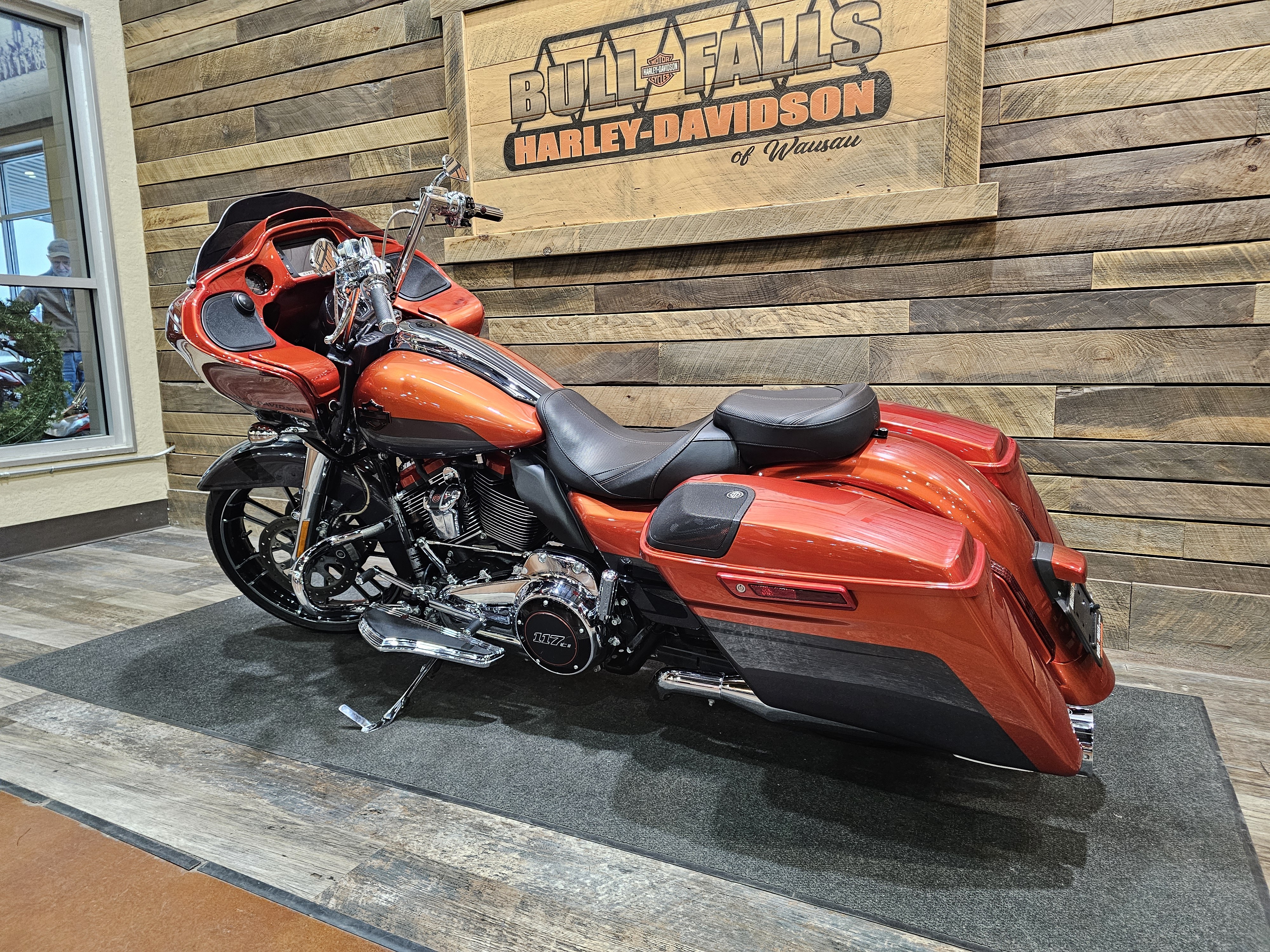 2018 Harley-Davidson Road Glide CVO Road Glide at Bull Falls Harley-Davidson