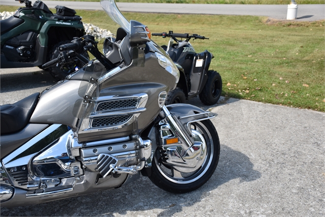 2006 Honda Gold Wing Audio / Comfort at Thornton's Motorcycle - Versailles, IN