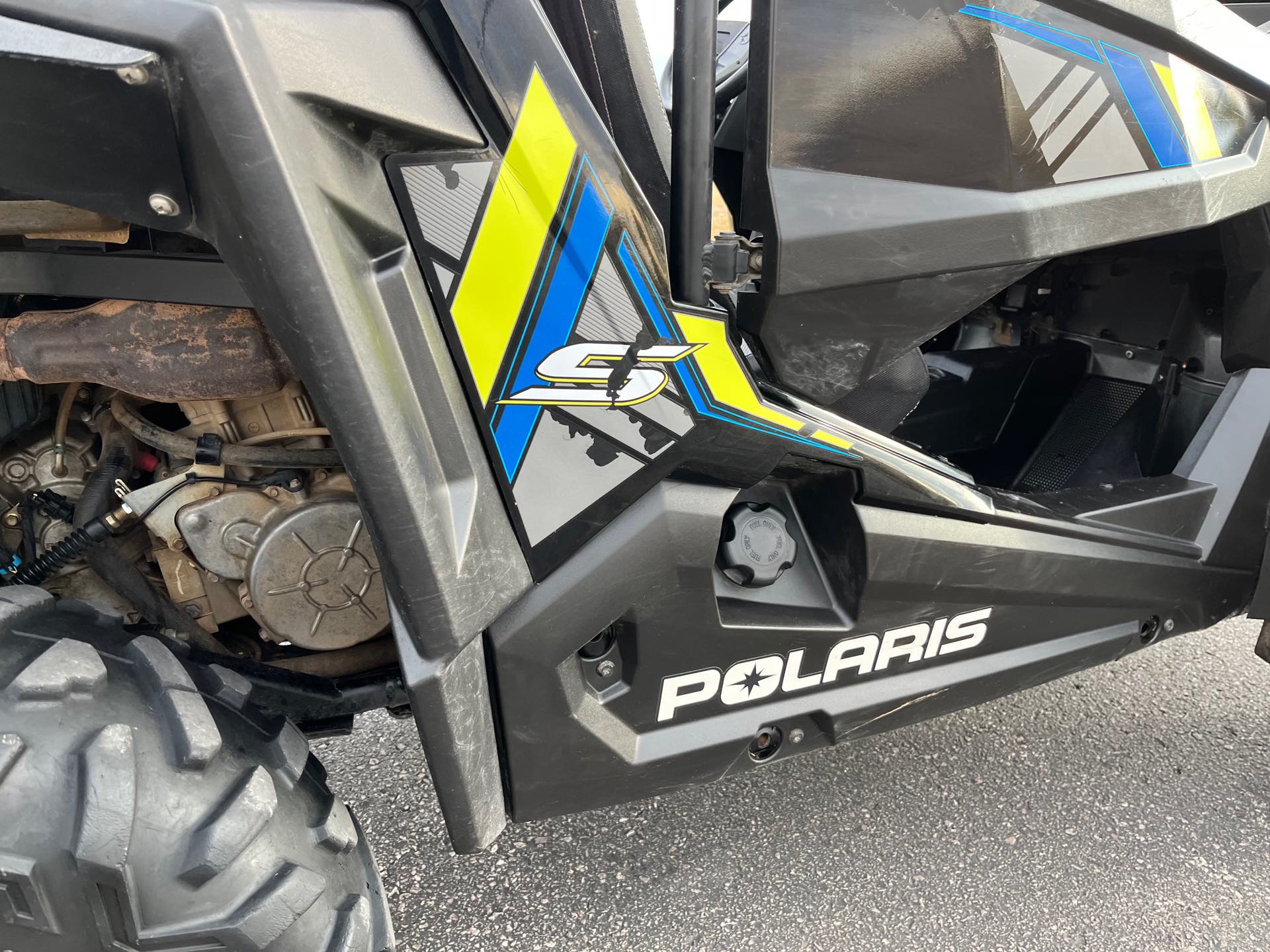 2015 Polaris RZR S 900 EPS at Mount Rushmore Motorsports