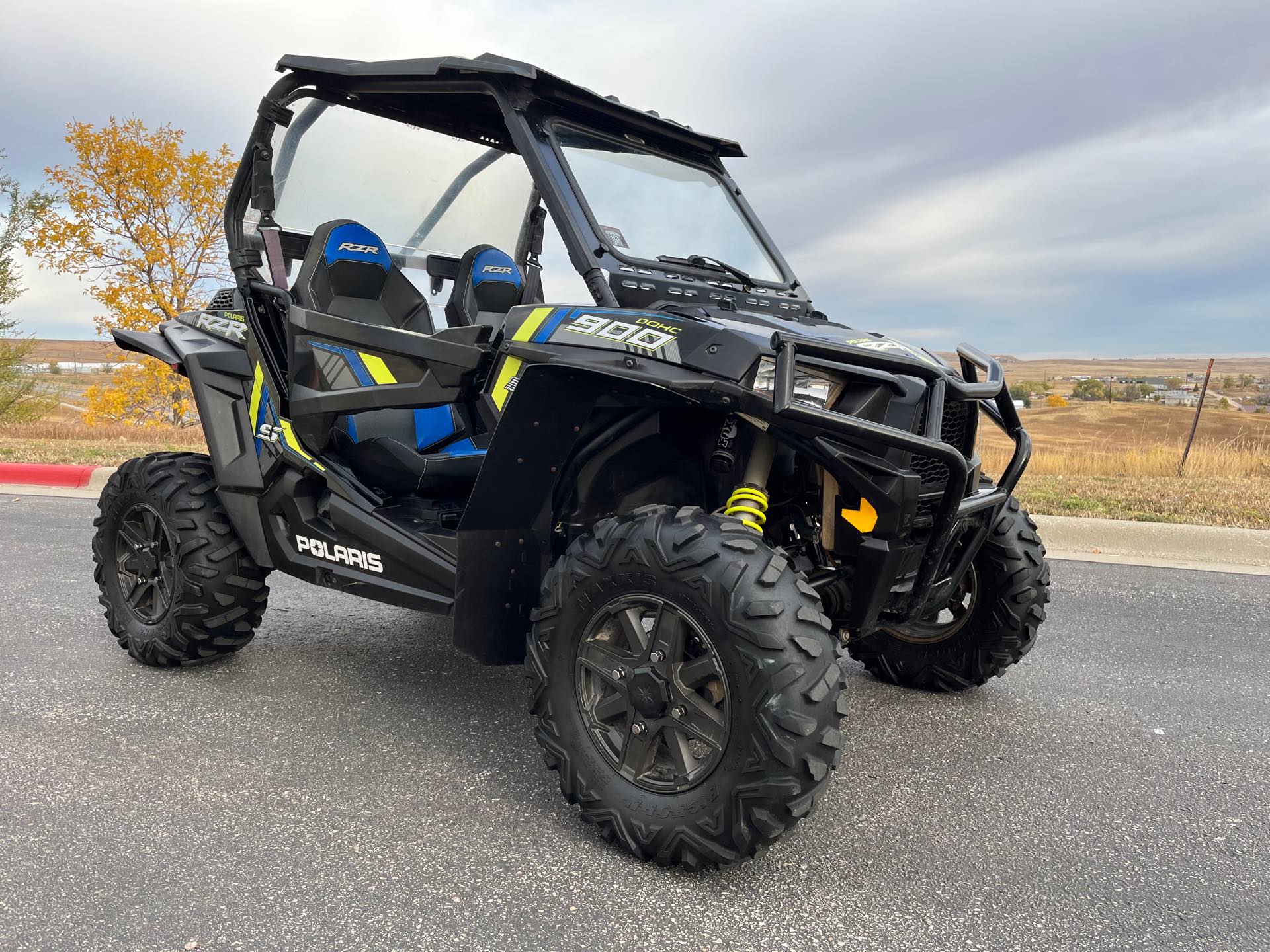 2015 Polaris RZR S 900 EPS at Mount Rushmore Motorsports